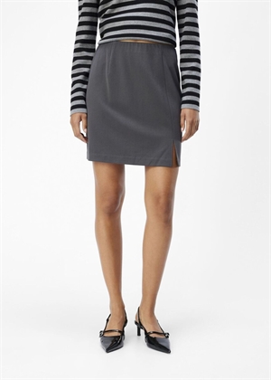 Lisa Mw mini skirt Magnet Object 